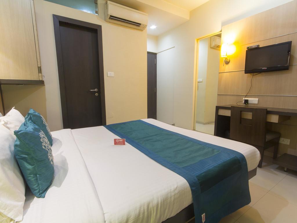 Hotel Monarch Guestline In Midc Rabale, Нави Мумбаи Экстерьер фото